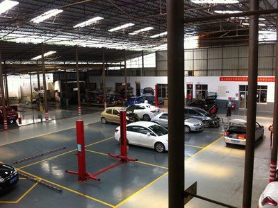 【圖】店鋪圖片_柳州市華宏汽車銷售服務(wù)有限責任公司_車商匯_汽車之家