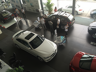 東南汽車4s店:用產品和服務打動汽車項目消費者